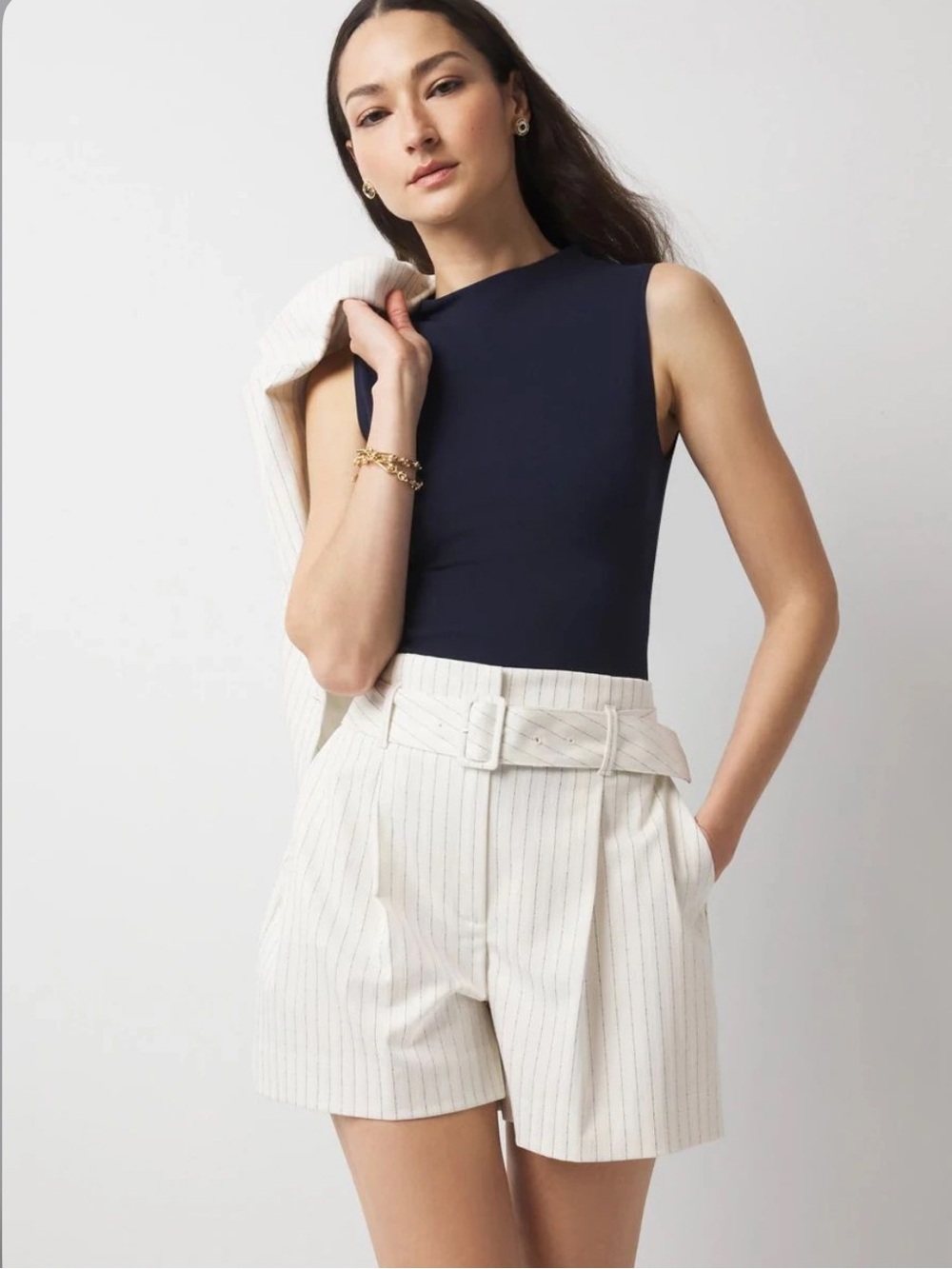 White House Black Market High Rise Pinstripe Short Women's 8 Belted Casual NWT